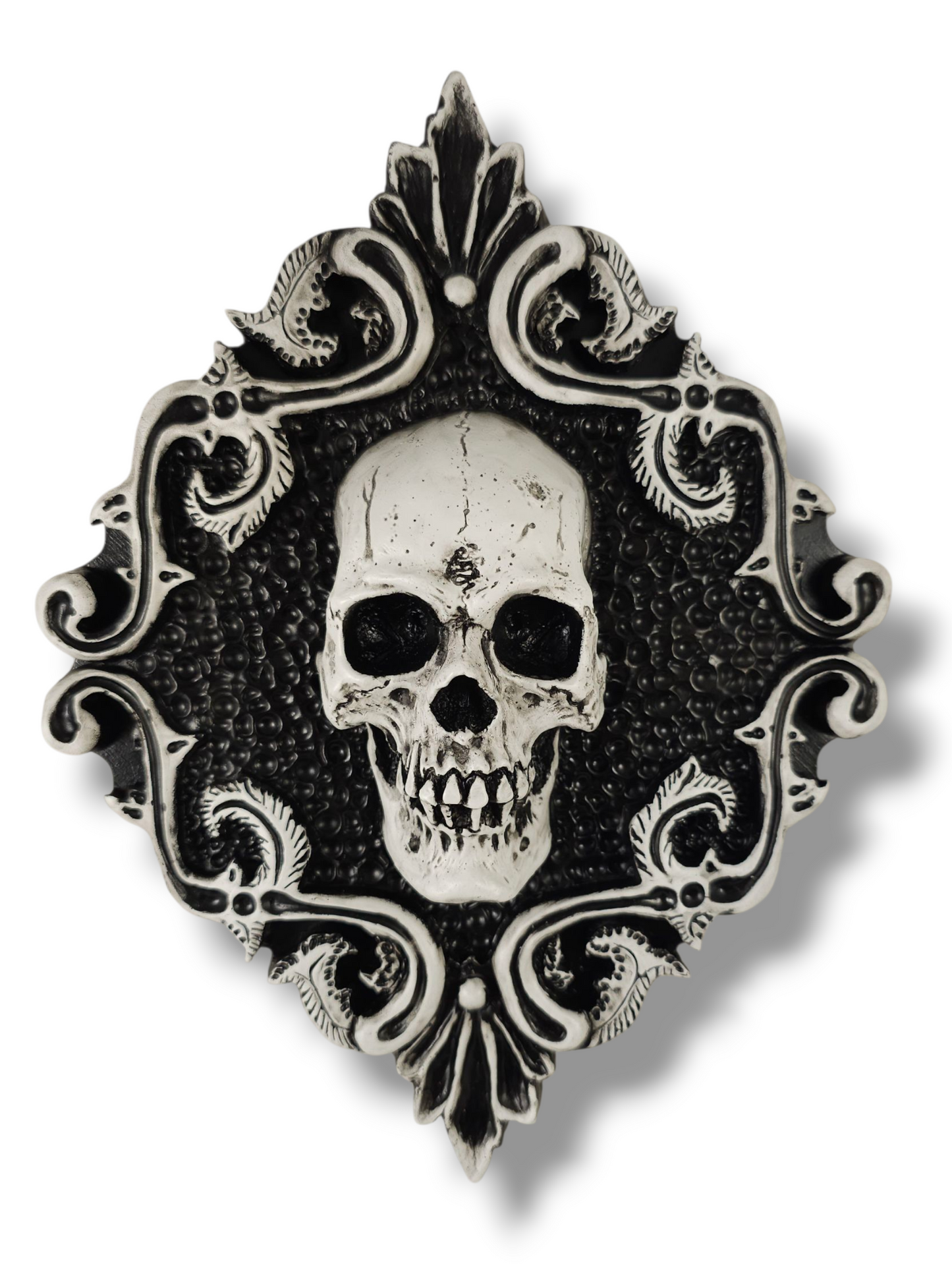 
                  
                    Diamond Filigree Black and White
                  
                