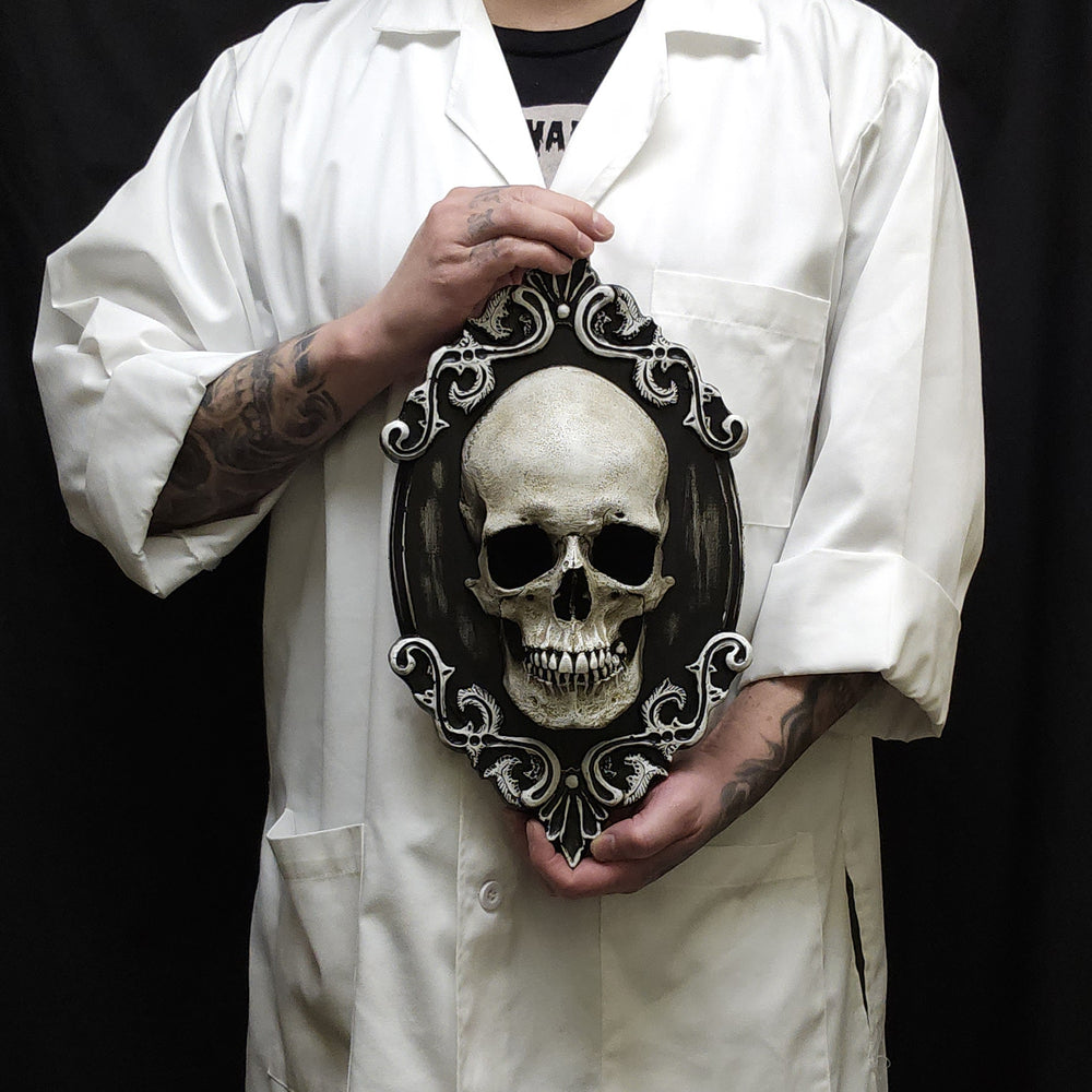 
                  
                    Large Skull Filigree Plaque-Bone color
                  
                